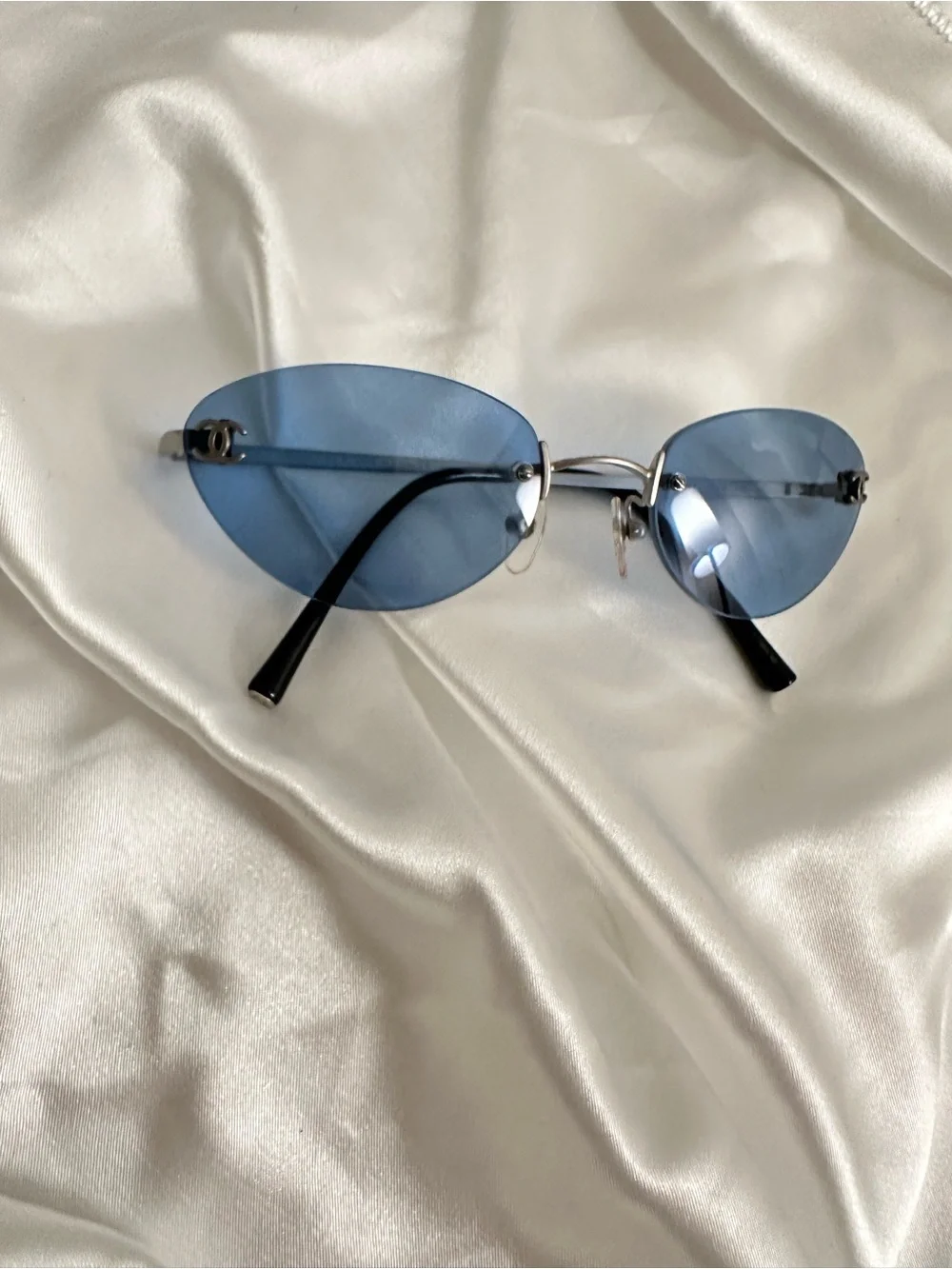 CHANEL🩵Rimless Oval Sunglasses - Blue Lenses with Silver Accents #104